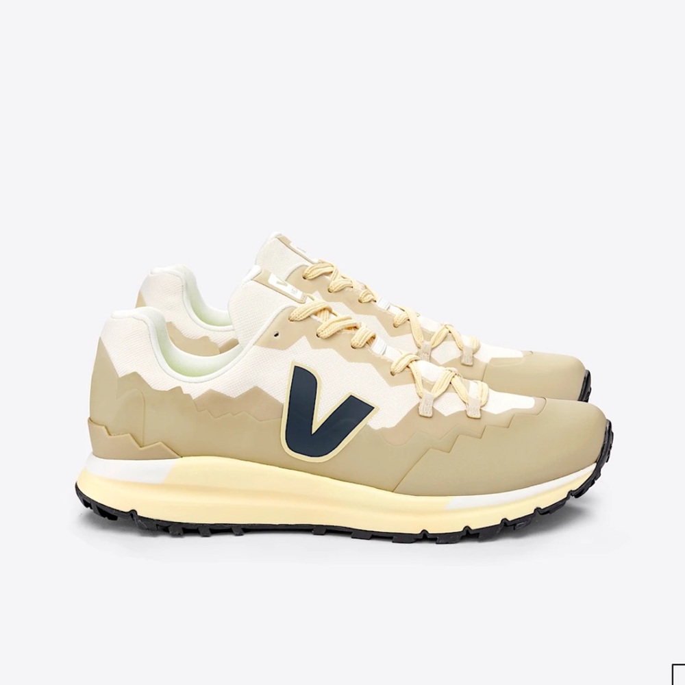Veja Sneakers